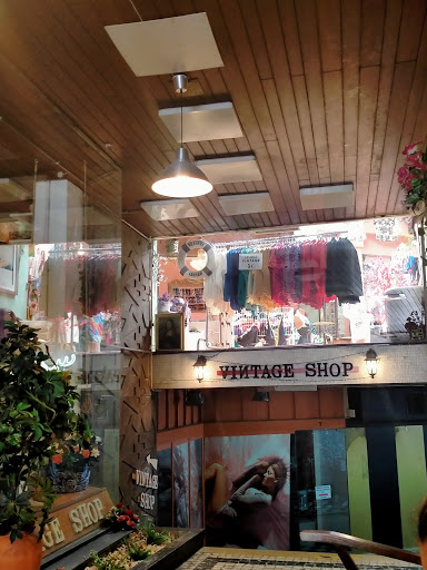 Lojas para comprar mais roupa de tamanho livre Oporto