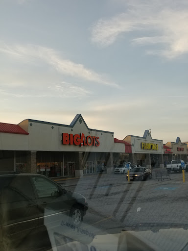 Discount Store «Big Lots», reviews and photos, 6282 Pearl Rd, Parma Heights, OH 44130, USA