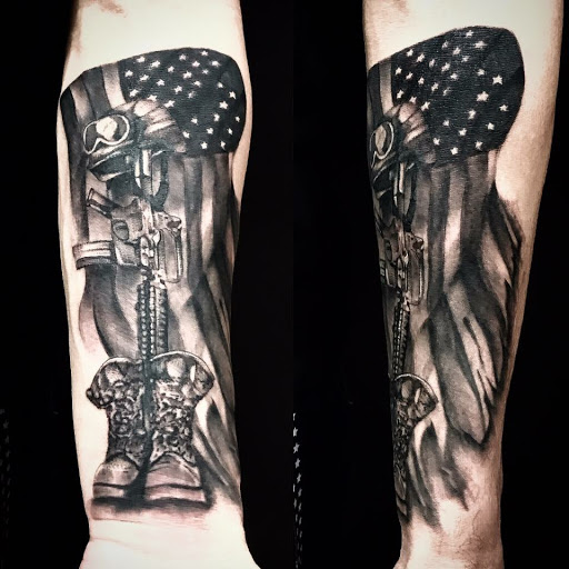 Explore finger tattoo ideas for women, creative tattoo ideas in Arlington, available at Urbans Tattoo & Piercing Studio