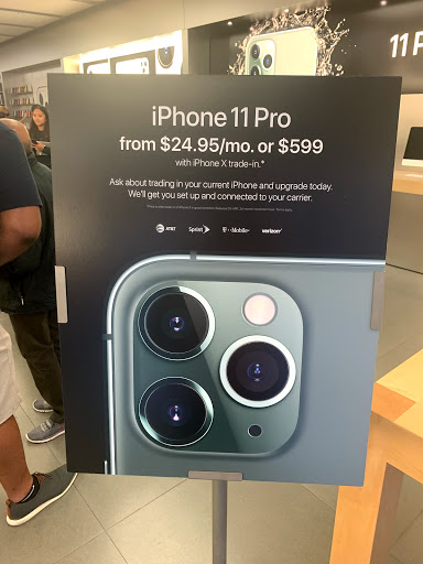 Computer Store «Apple Fashion Valley», reviews and photos, 7007 Friars Rd, San Diego, CA 92108, USA