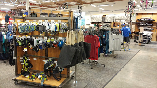 Camping Store «REI», reviews and photos, 189 Connecticut Ave, Norwalk, CT 06854, USA