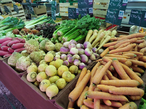 Fruits et légumes bio à Aix-les-Bains sur les marchés à Aix-les-Bains