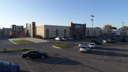 Shopping Mall «Macomb Mall», reviews and photos, 32233 Gratiot Ave, Roseville, MI 48066, USA