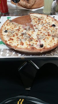 Pizza du Pizzas à emporter Mamamia pizza Puzzi Lionel à Lanarce - n°19