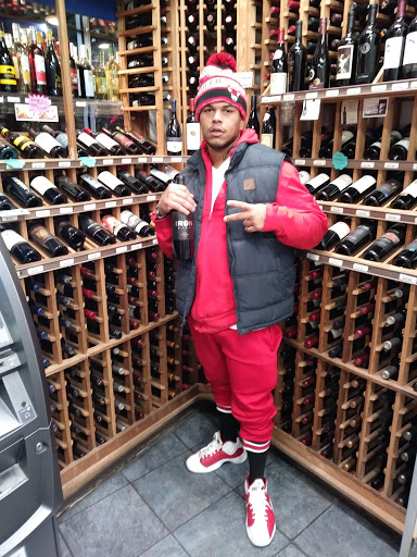 Liquor Store «Hollywood Liquors Inc», reviews and photos, 950 Tremont St, Roxbury Crossing, MA 02120, USA