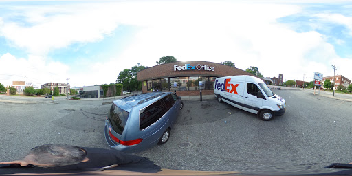 Print Shop «FedEx Office Print & Ship Center», reviews and photos, 449 Tate St a, Greensboro, NC 27403, USA