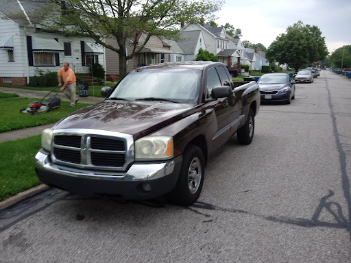 Used Car Dealer «Richland Motors», reviews and photos, 4653 Pearl Rd, Cleveland, OH 44109, USA