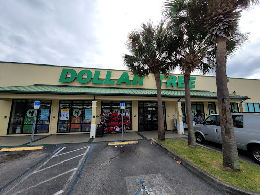 Dollar Store «Dollar Tree», reviews and photos, 701 21st St #105, Vero Beach, FL 32960, USA