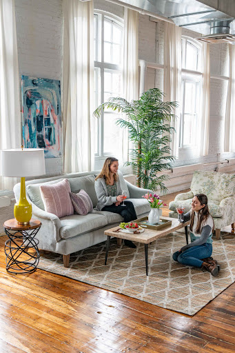 Furniture Store «Circle Furniture - Cambridge», reviews and photos, 199 Alewife Brook Pkwy, Cambridge, MA 02138, USA