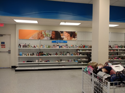 Clothing Store «Ross Dress for Less», reviews and photos, 150 Woodside Plaza, Redwood City, CA 94061, USA