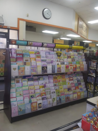 Grocery Store «Mar-Val», reviews and photos, 517 S Tehama St, Willows, CA 95988, USA