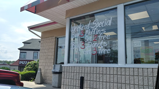 Honey Dew Donuts, 551 Church St, New Bedford, MA 02745, USA, 