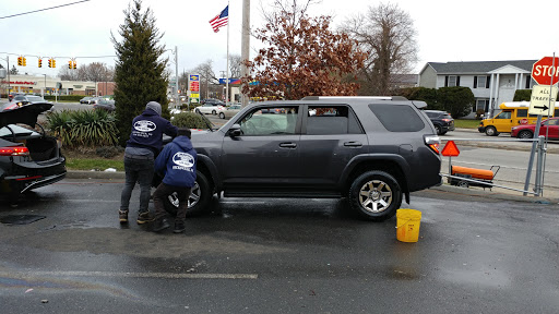 Car Wash «Rainbow Car Wash», reviews and photos, 225 W Old Country Rd, Hicksville, NY 11801, USA