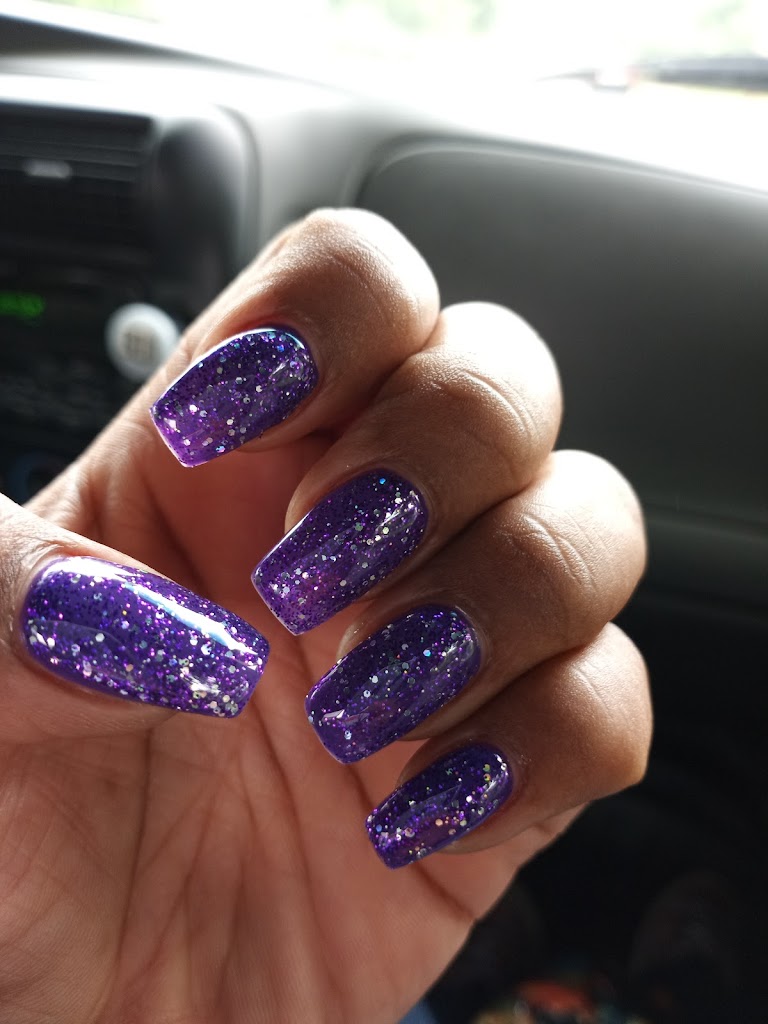 Nails 4 