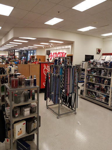 Department Store «T.J. Maxx», reviews and photos, 405 21St Miricle Mile Ext, Vero Beach, FL 32960, USA