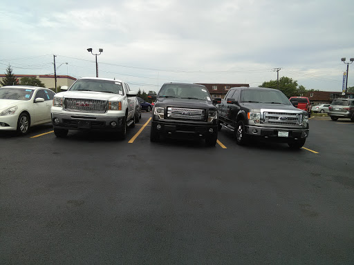 Used Car Dealer «Conway Imports Auto Sales», reviews and photos, 615 E Lake St, Streamwood, IL 60107, USA