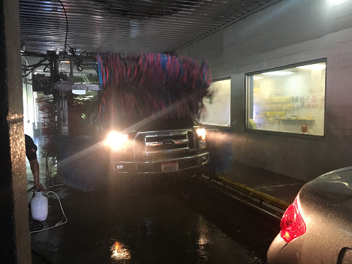 Car Wash «Shine-N-Ride», reviews and photos, 1430 E Galbraith Rd, Cincinnati, OH 45215, USA