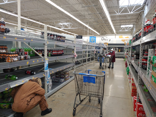 Department Store «Walmart Supercenter», reviews and photos, 1210 Mineral Wells Ave, Paris, TN 38242, USA