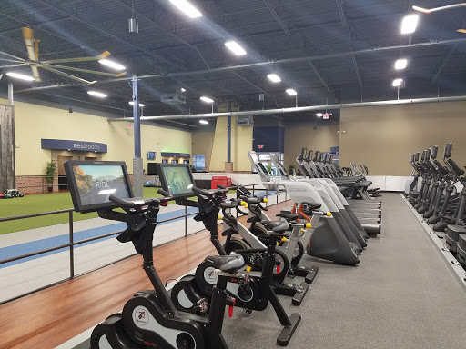 Gym «URGE fitness Fairless Hills PA», reviews and photos, 495 S Oxford Valley Rd, Fairless Hills, PA 19030, USA