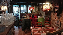 Atmosphère du Restaurant français Creperie La Grange à Les Angles - n°5