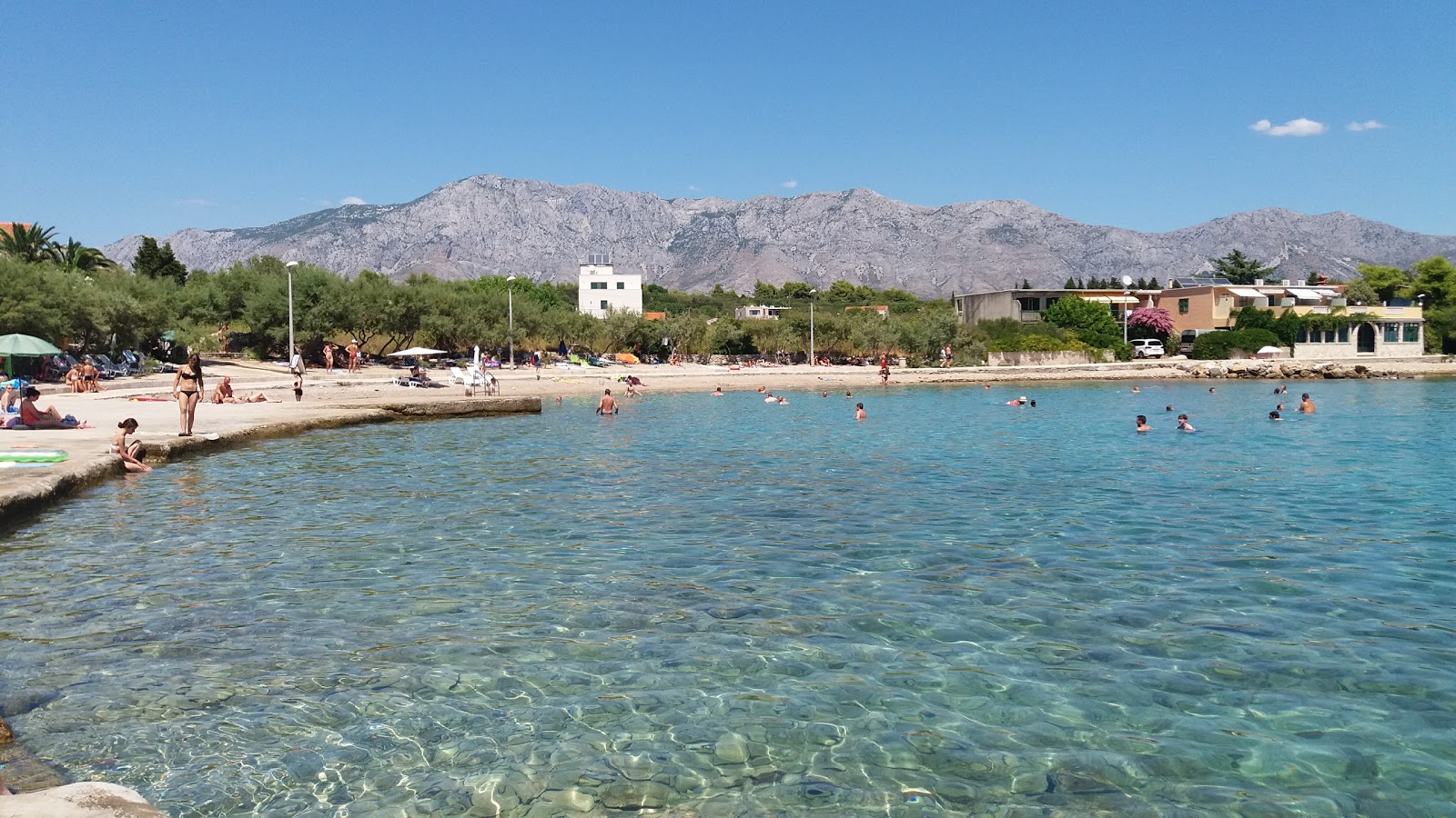 Zdjęcie Cesminica beach z poziomem czystości wysoki
