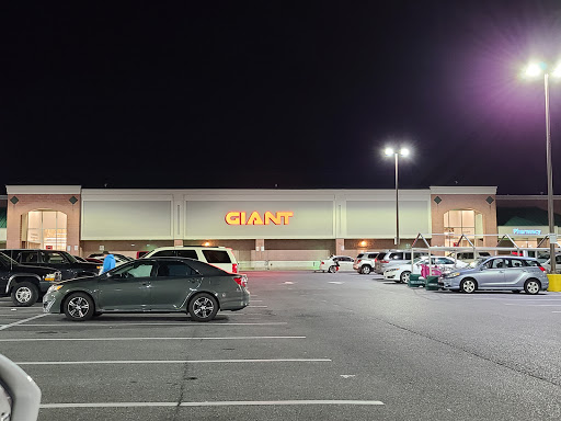 Grocery Store «Giant Food Stores», reviews and photos, 2174 W Union Blvd, Bethlehem, PA 18036, USA