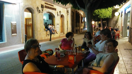 BAR RESTAURANTE ENTRE AMIGOS - Calle Gral MÉDICO LÓPEZ RODRÍGUEZ, 6, 04400 ALHAMA, Almería, Spain