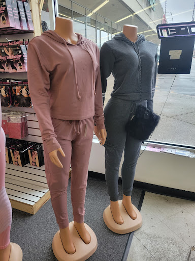 Cosmetics Store «My Beauty Supply», reviews and photos, 30235 Cherry Hill Rd, Inkster, MI 48141, USA