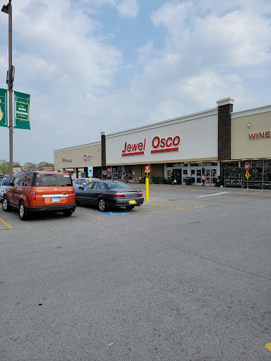 Grocery Store «Jewel-Osco», reviews and photos, 140 W Lake St, Addison, IL 60101, USA