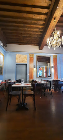 Atmosphère du Restaurant Le Petit Bouchon de la Place à Lyon - n°9