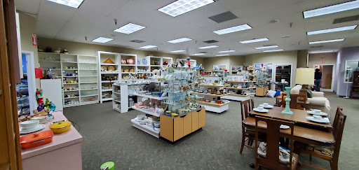 Thrift Store «Hospice Gift & Thrift of Grass Valley», reviews and photos, 762 Freeman Ln, Grass Valley, CA 95949, USA