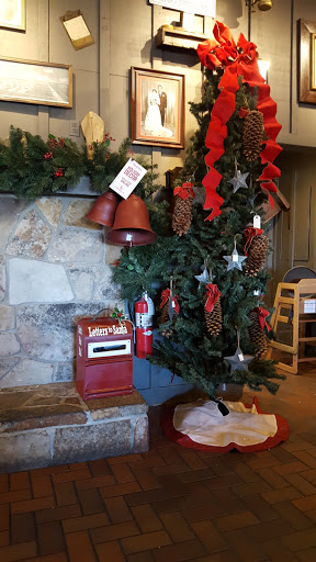 American Restaurant «Cracker Barrel Old Country Store», reviews and photos, 5304 N Galloway Ave, Mesquite, TX 75150, USA