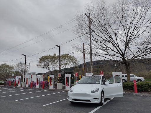 Supermarket «Big Y», reviews and photos, 700 S Main St #2, Great Barrington, MA 01230, USA