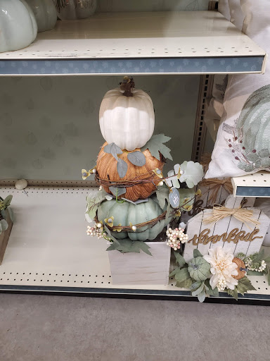 Discount Store «Big Lots», reviews and photos, 2631 MacArthur Rd, Whitehall, PA 18052, USA