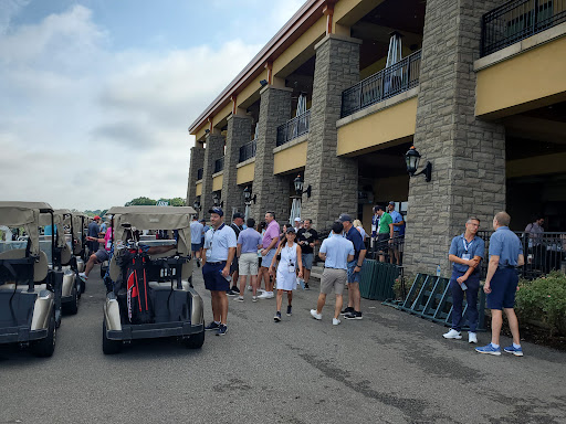 Golf Course «Galloping Hill Park and Golf Course», reviews and photos, 3 Golf Dr, Kenilworth, NJ 07033, USA