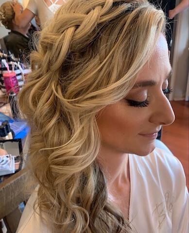 Hair Removal Service «Split Enz Salon», reviews and photos, 812 E Laraway Rd, New Lenox, IL 60451, USA