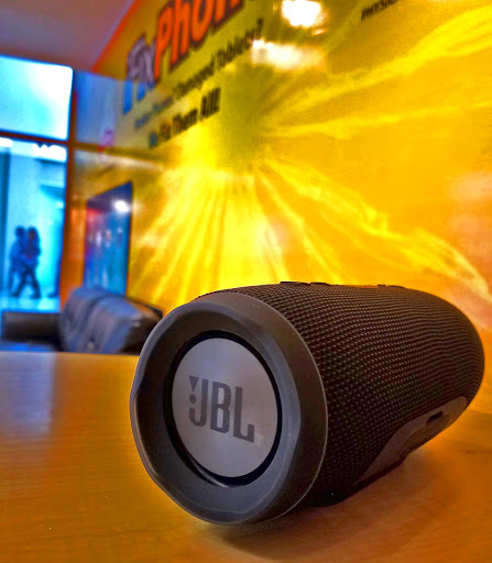 Cell Phone Store «Ifixphones», reviews and photos, 210 Andover St, Peabody, MA 01960, USA