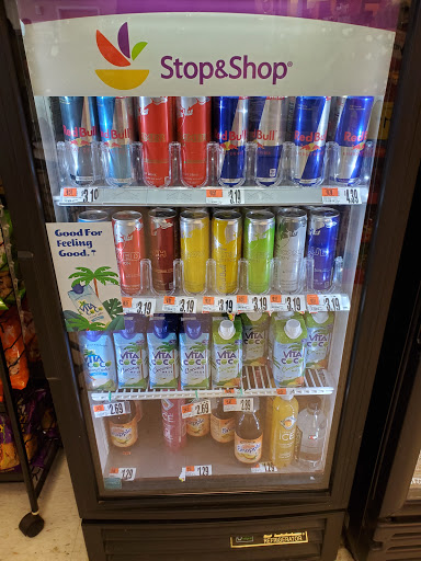 Grocery Store «Super Stop & Shop», reviews and photos, 72 Newtown Rd, Danbury, CT 06810, USA