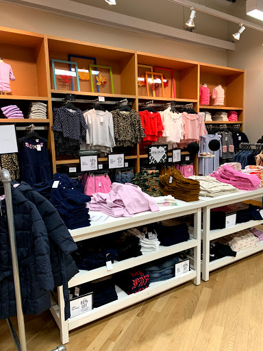 Clothing Store «J.Crew Factory», reviews and photos, 460 Evergreen Ct, Central Valley, NY 10917, USA
