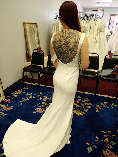Bridal Shop «SGE Bridal Boutique», reviews and photos, 1020 N Hamilton Rd, Gahanna, OH 43230, USA