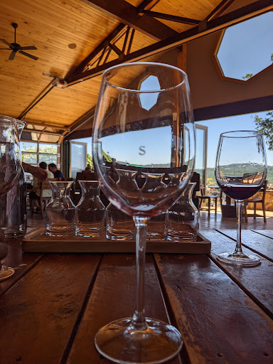 Winery «Sweet Cheeks Winery», reviews and photos, 27007 Briggs Hill Rd, Eugene, OR 97405, USA