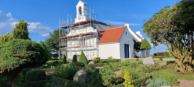 Anmeldelser af Sir Kirke i Holstebro - Kirke