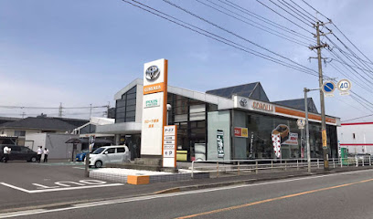 トヨタカローラ博多 飯塚店