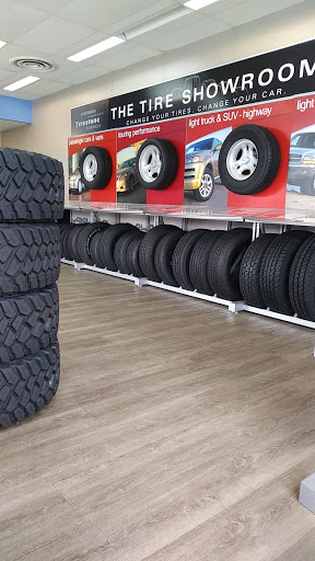 Tire Shop «Firestone Complete Auto Care», reviews and photos, 2823 S Glenstone Ave, Springfield, MO 65804, USA