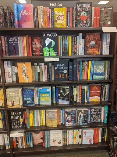 Book Store «Barnes & Noble», reviews and photos, 3701 McKinley Pkwy, Buffalo, NY 14219, USA