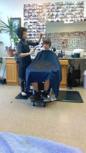 Barber Shop «Q Barber Shop», reviews and photos, 22208 Mountain Hwy E, Spanaway, WA 98387, USA