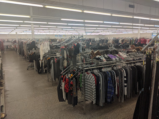 Thrift Store «Volunteers of America Thrift Store– Brunswick», reviews and photos