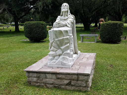 Funeral Home «Hillsboro Memorial Funeral Home», reviews and photos, 2323 W Brandon Blvd, Brandon, FL 33511, USA