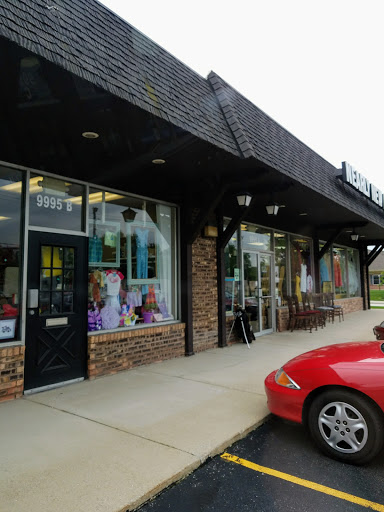 Thrift Store «Nearly New Resale Shop», reviews and photos, 9995 W Lincoln Hwy, Frankfort, IL 60423, USA