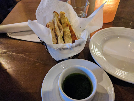 American Restaurant «Pinstripes», reviews and photos, 435 E Illinois St, Chicago, IL 60611, USA